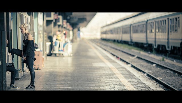 ���l���`�Є���ĔzӰ��Ʒ���p