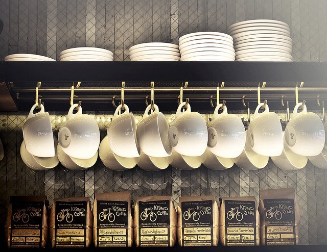 ���l���`�Є���ĔzӰ��Ʒ���p