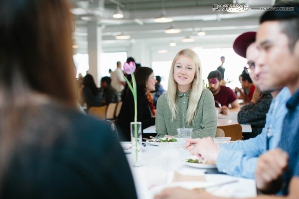 Airbnb UI美女設計主管Steph Bain的一天