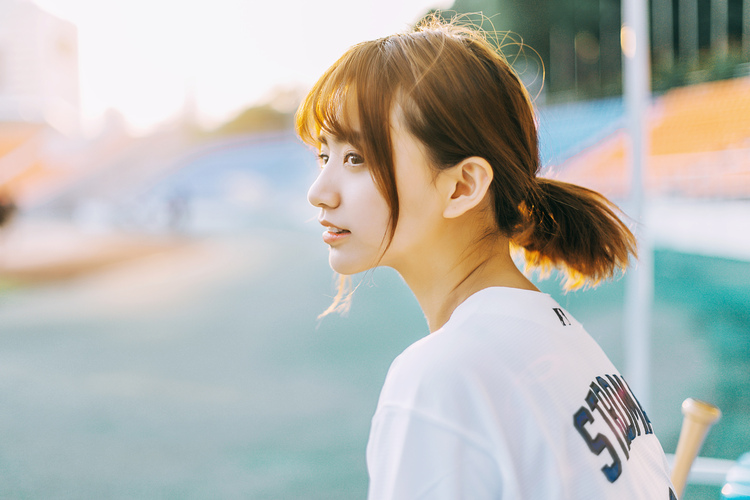 ��������Ů���ļ�С���zӰ��Ʒ���p