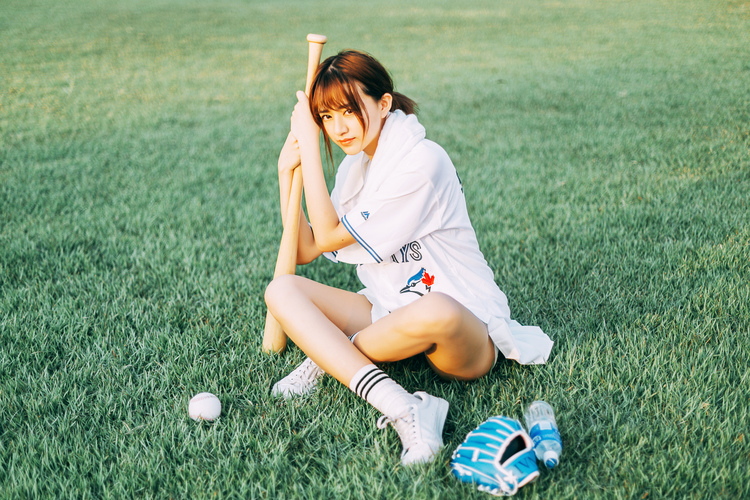 ��������Ů���ļ�С���zӰ��Ʒ���p