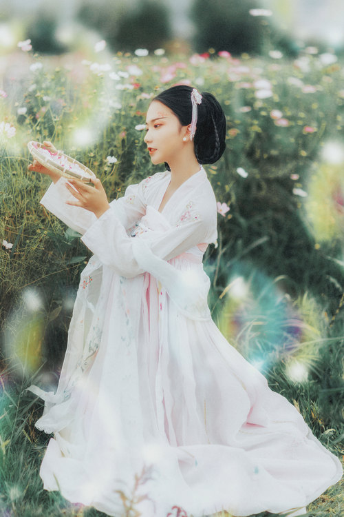 �������Z���Ї��LΨ���zӰ��Ʒ���p