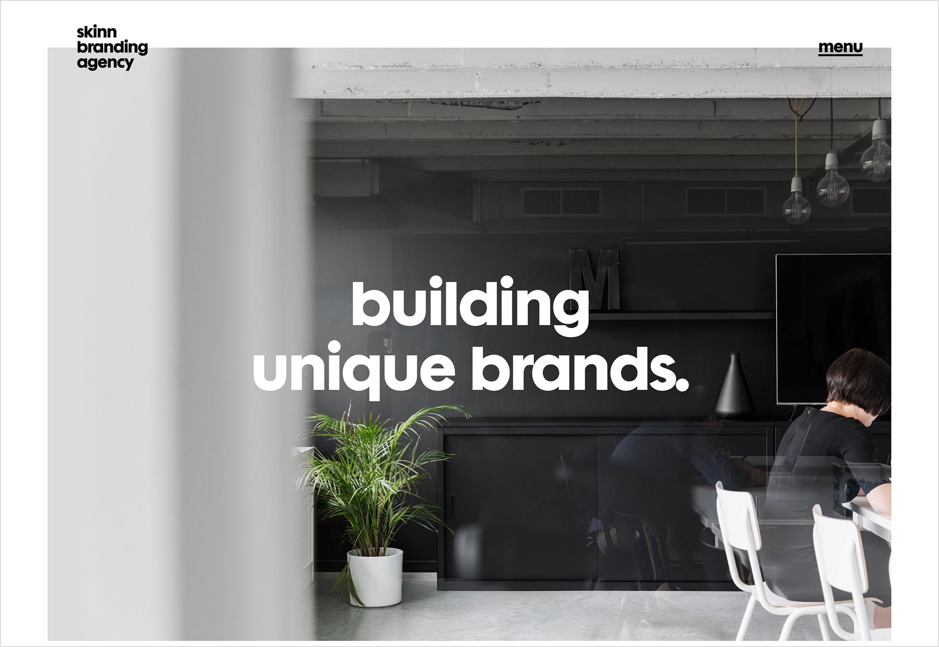 極簡主義的設計師個人網頁設計欣賞