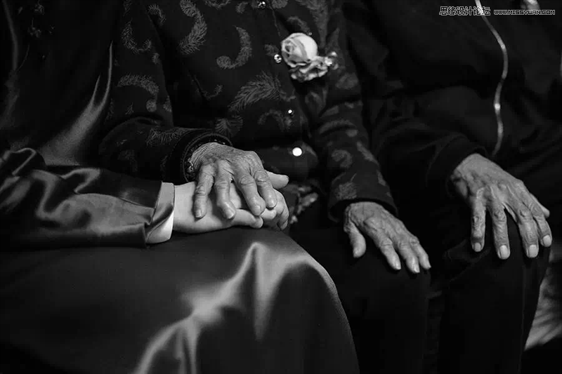 詳解如何使用黑白影像拍好婚禮