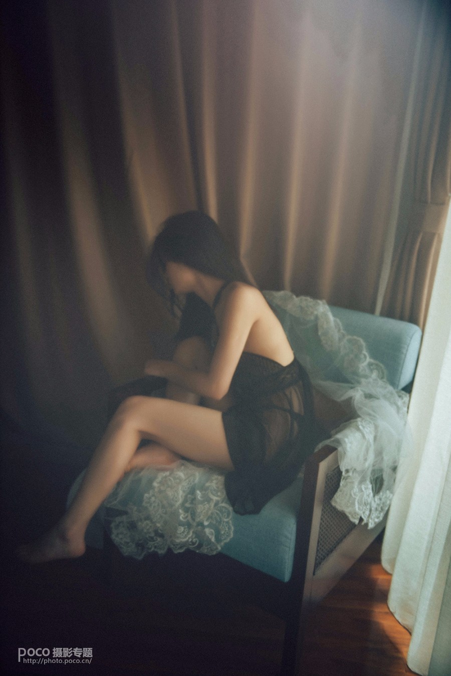 如何引導(dǎo)人物呈現(xiàn)最自然拍攝狀態(tài)