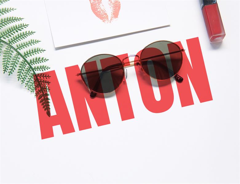 23款WEB設(shè)計(jì)師必備的英文字體下載