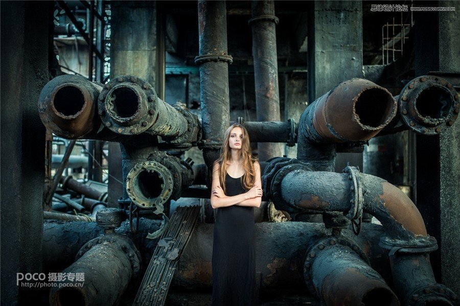 Photoshop快速調出廢棄工廠中的美女人像