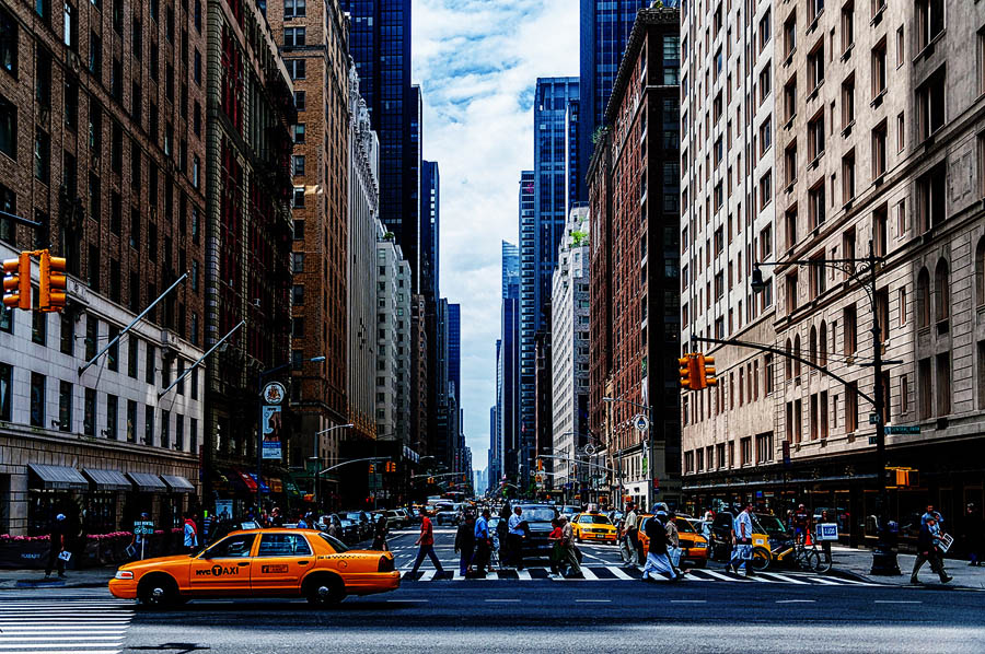 Photoshop調出歐美電影膠片風格的建筑照片