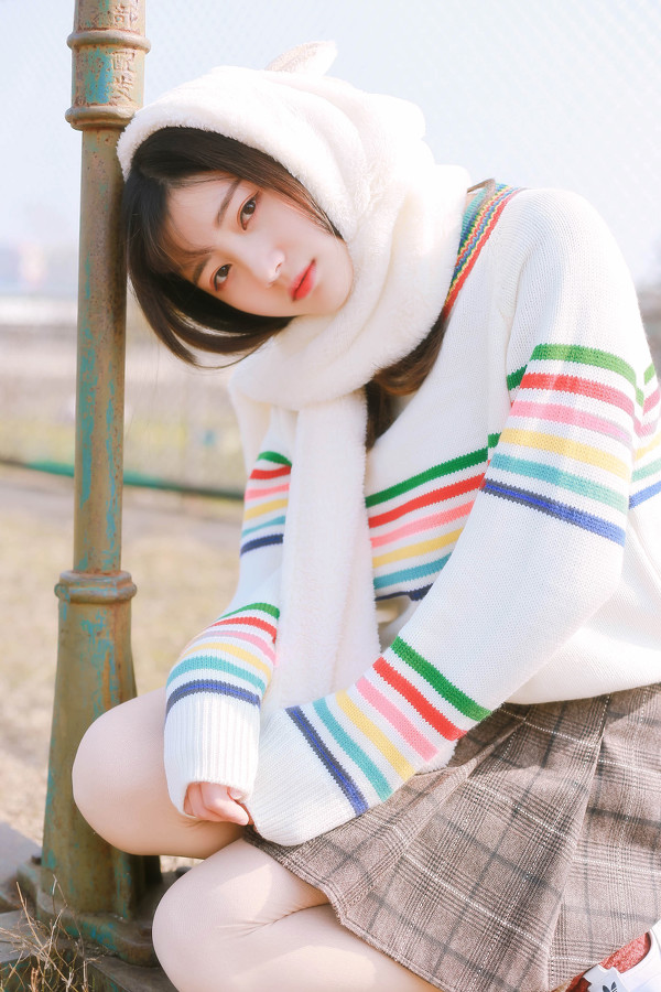 Ԕ����Ů�������Մ����ͽǶȽ��i