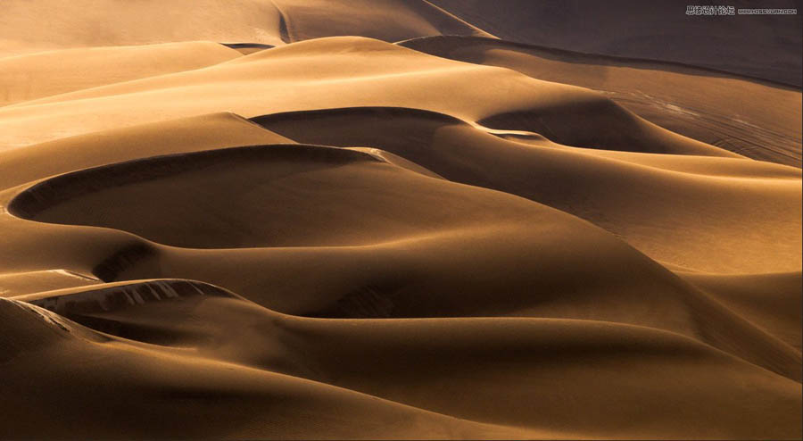 Photoshop����ɳĮ�L(f��ng)����Ƭ�����{(di��o)ɫ�^(gu��)��