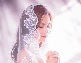 Photoshop�{������Ψ���L�����Ů��Ƭ