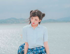 Photoshop�{���⾰��Ů��Ƭ����С����Ч��