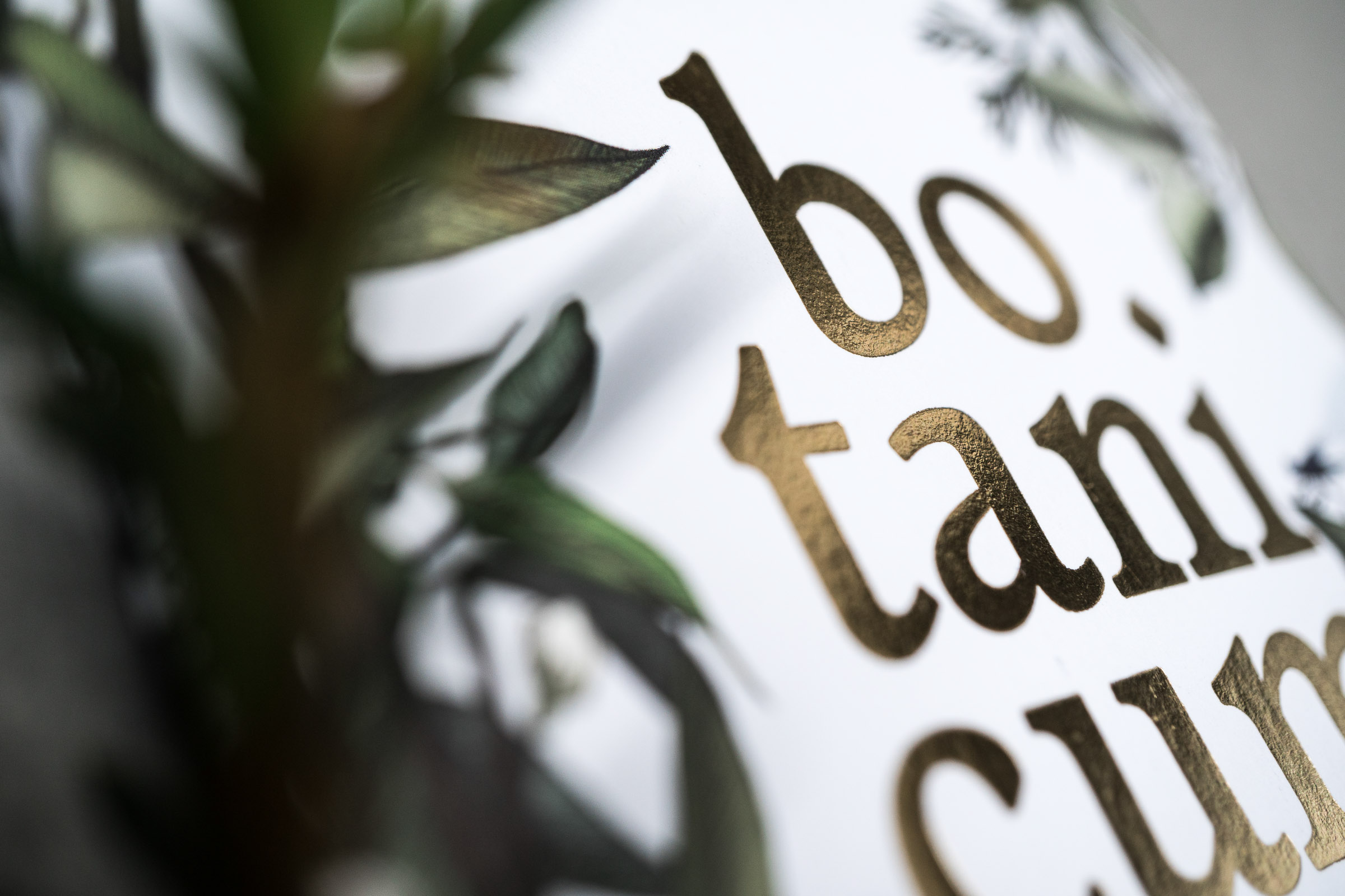 �����L���OӋԪ�ص�ƽ���OӋ��Ʒ