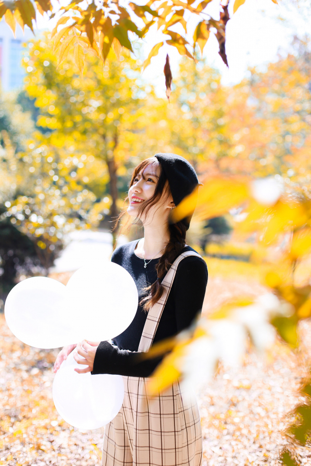 攝影師如何排除秋季暖黃色人像效果