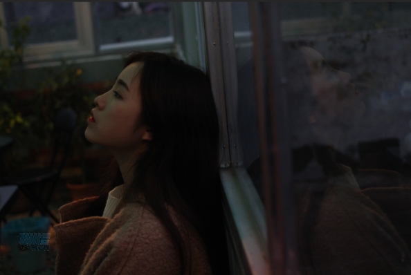 復(fù)古效果:PS調(diào)出人像復(fù)古電影藝術(shù)效果