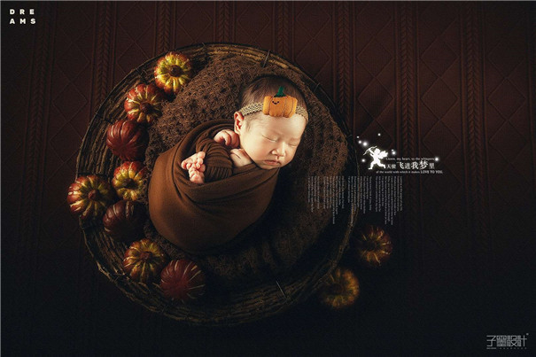 ���������ڣ���ɫ�L��ĺ�����Ʒ���p