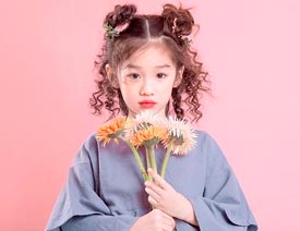 ��ͯ�zӰ��С�������}�ă�ͯ������Ʒ