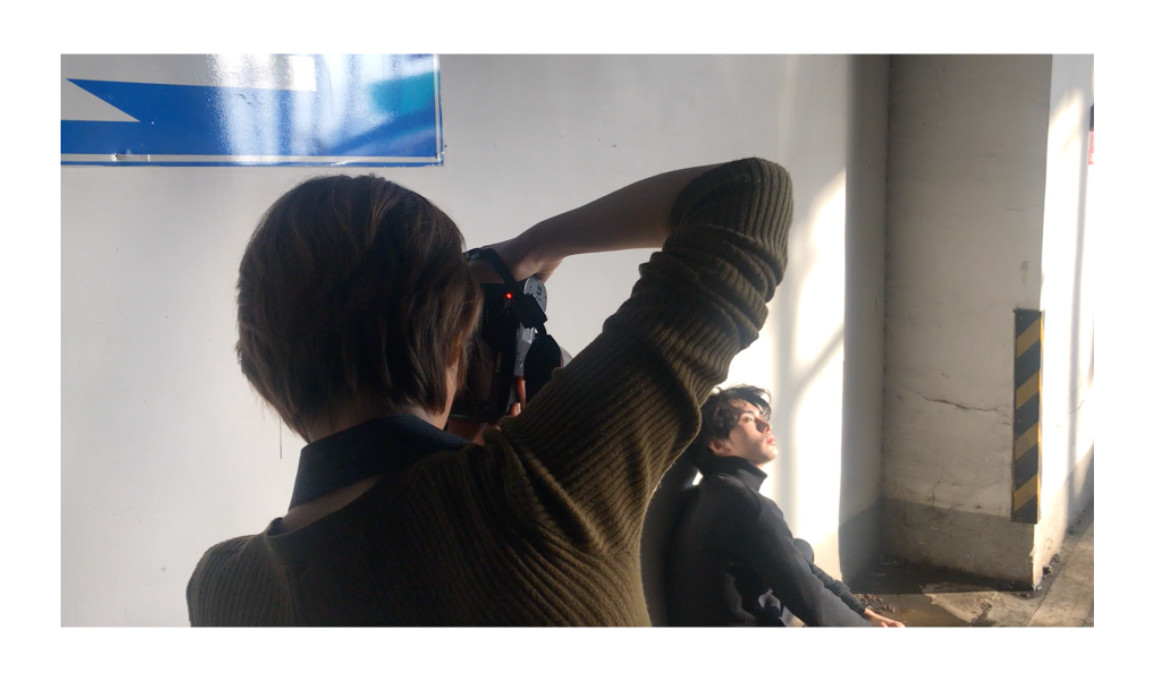 �������һ�����ĳ��r�д�ƬЧ��