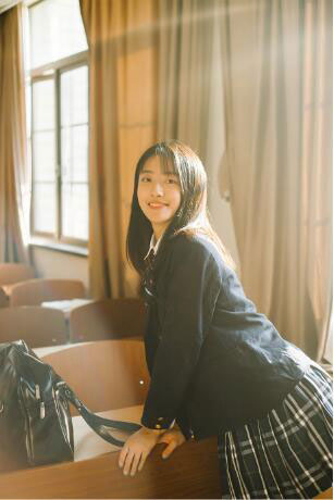 暖色效果:用PS調出外景人像暖黃色效果