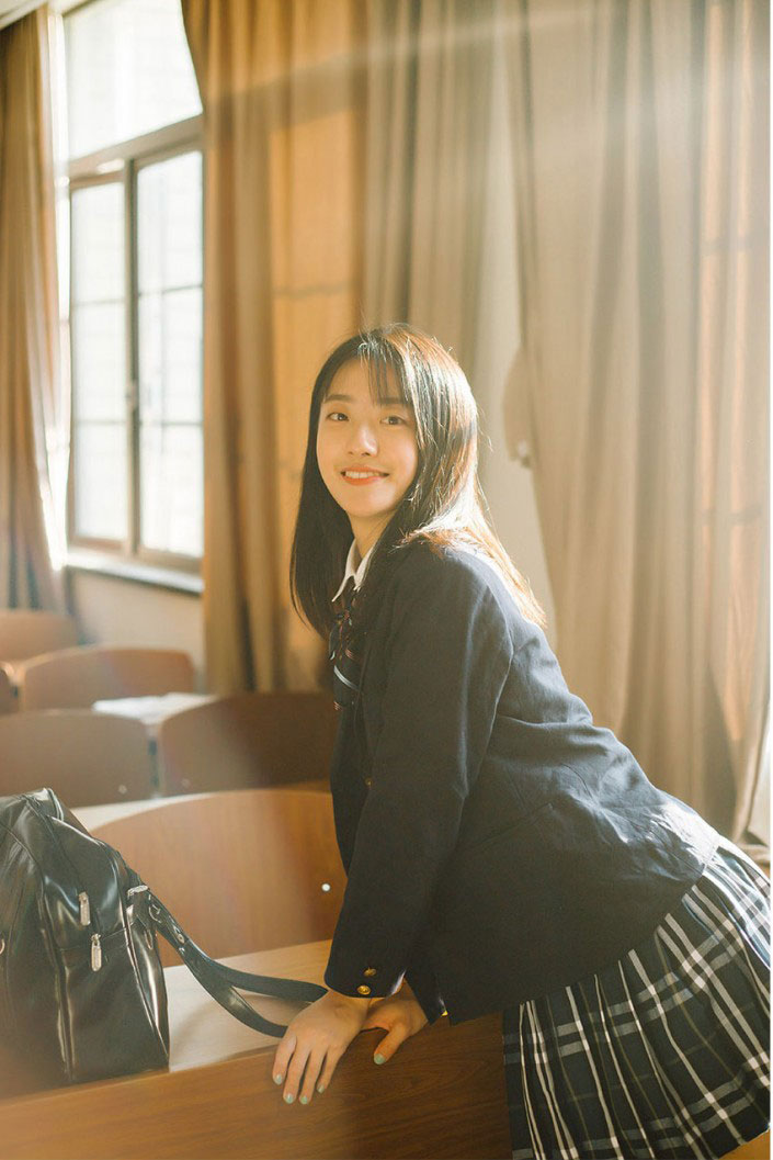 暖色效果:用PS調(diào)出外景人像暖黃色效果