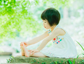 ����Ч������PS�{���Ƀ�ͨ͸�ă�ͯ��Ƭ