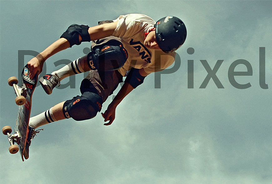 Photoshop���ȥ����Ƭ�ϵ�͸��ˮӡ