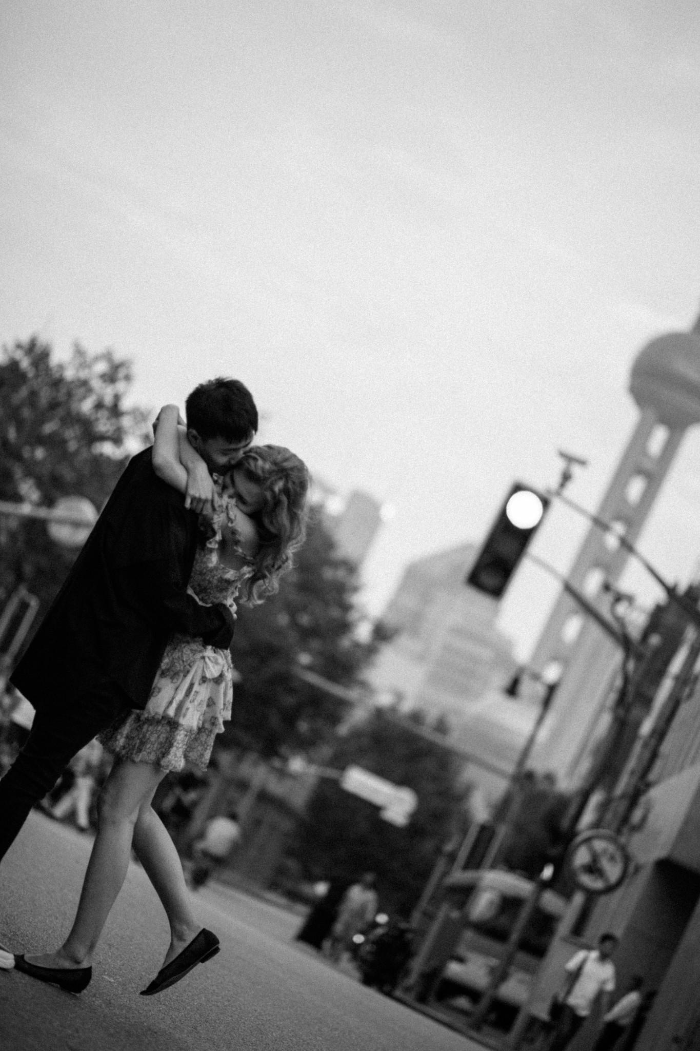 4���zӰ���ɽ����ĳ�������H����