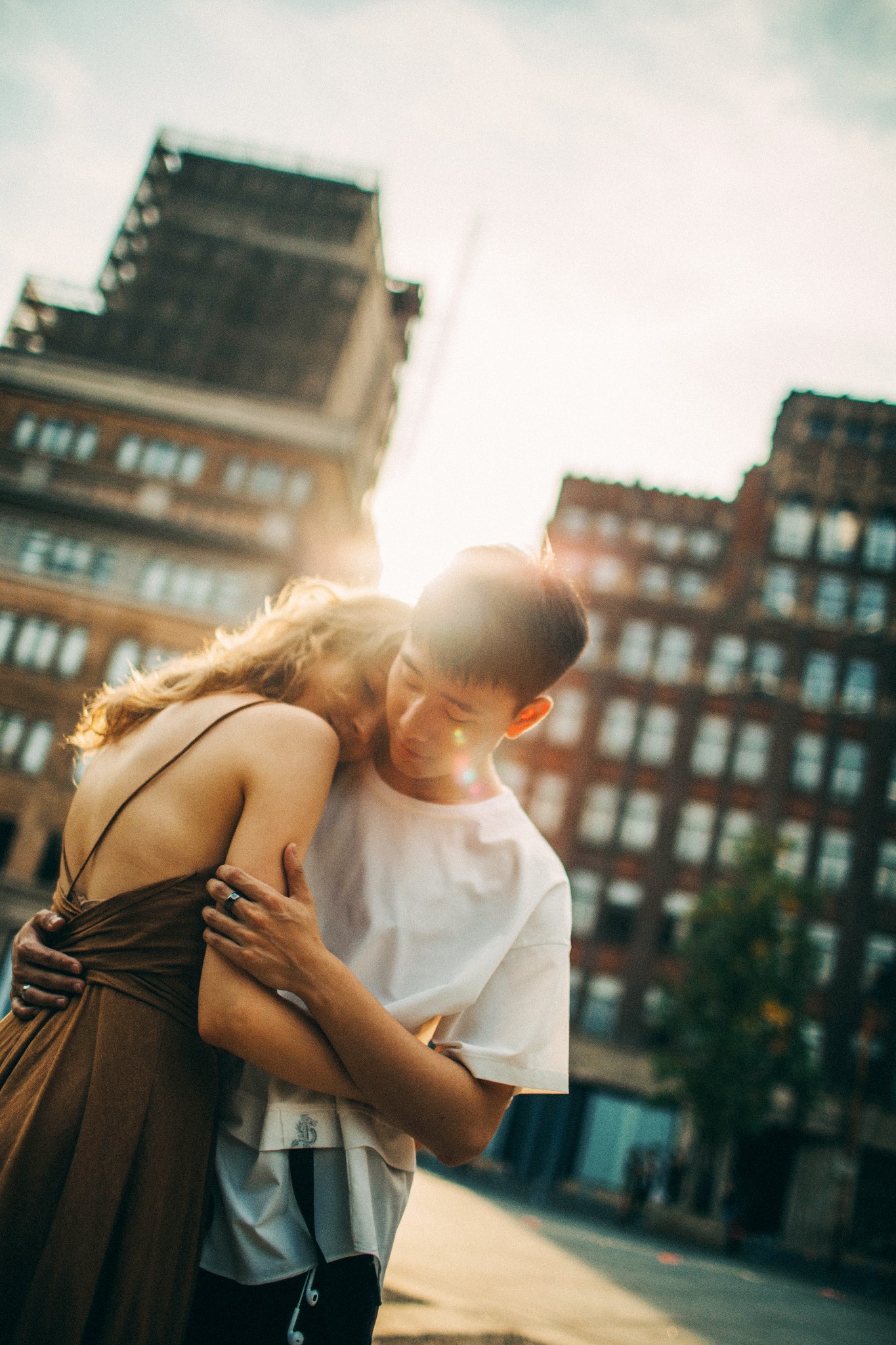 4���zӰ���ɽ����ĳ�������H����