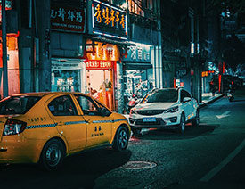 LR�{����ɫ�L��ĸ��L���нֵ�����