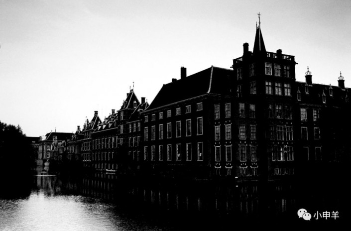 Photoshop快速給建筑照片添加傍晚效果