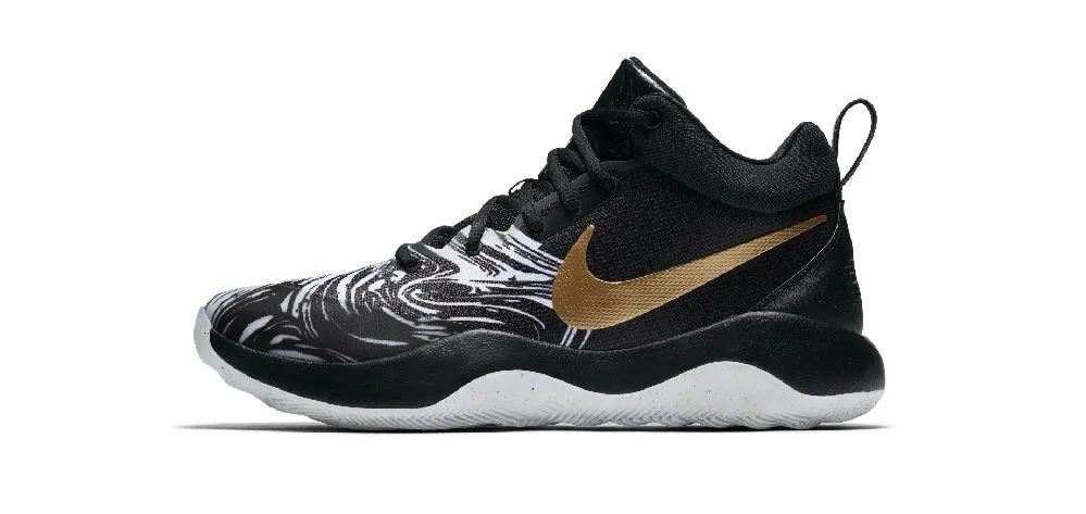 Photoshop如何快速提升海報作品的質感