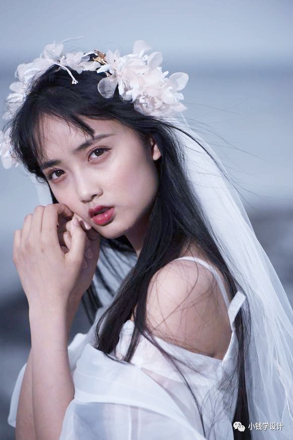 Photoshop調出偏暗色的美女藍色藝術效果